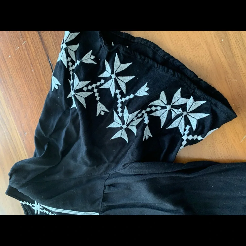 Flowy blouse - Picture 2 of 4